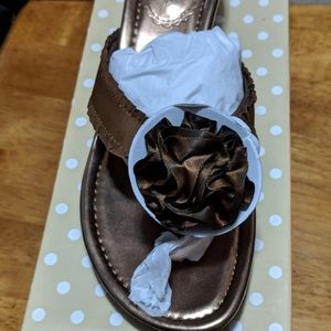 Lindsay Phillips Missy Bronze